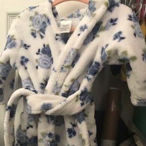 Hooded Baby Bath Robe size 0-9m